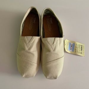 Cream Toms